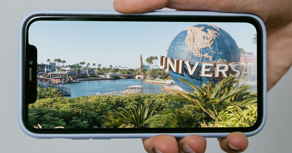 Universal Orlando Resort App on mobile phone