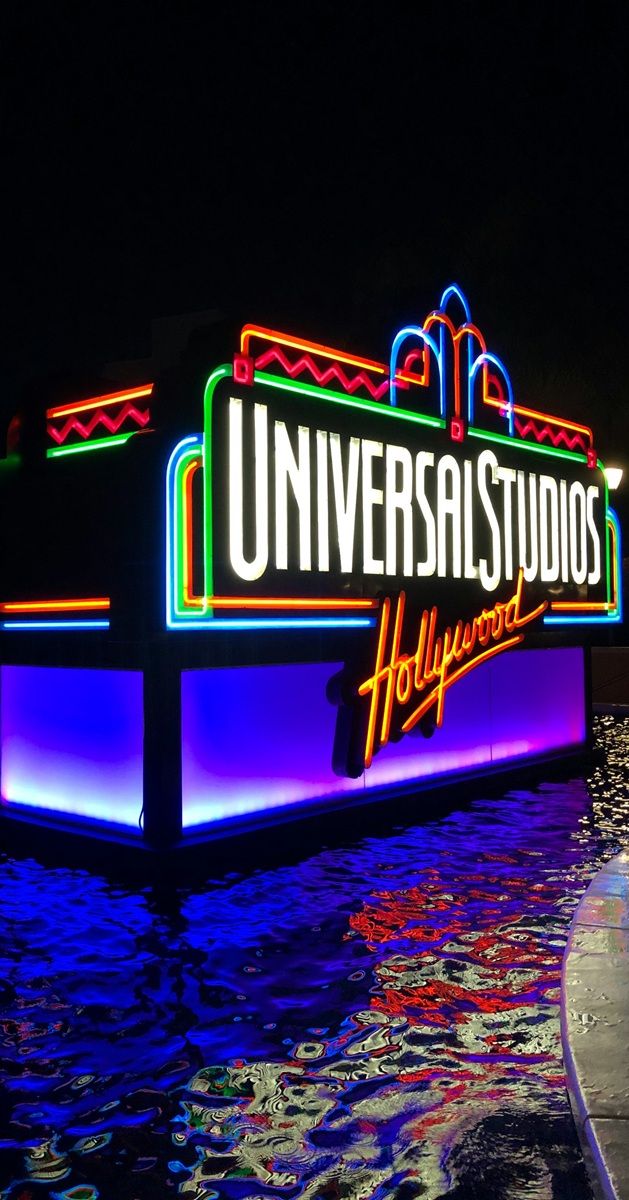 Universal Studios Hollywood sign