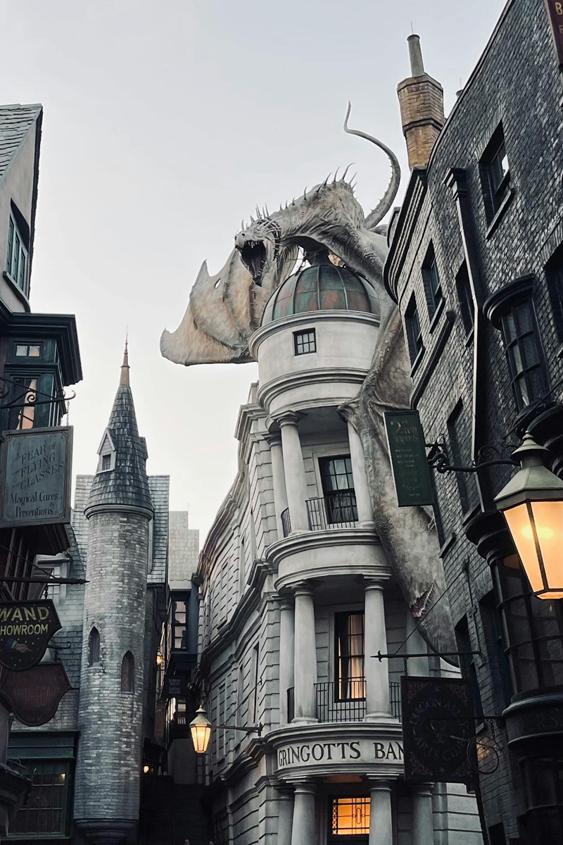 Gringotts Bank in Diagon Alley Universal Studios